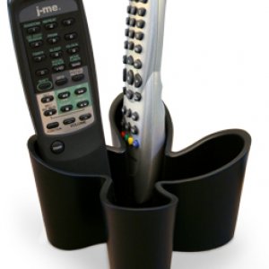 Stojan na dálkové ovladače J-ME Cozy Remote Tidy - černý