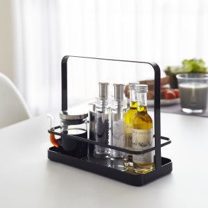 Kuchyňský stojan na dochucovací ingredience Yamazaki Tower Seasoning Rack, černý