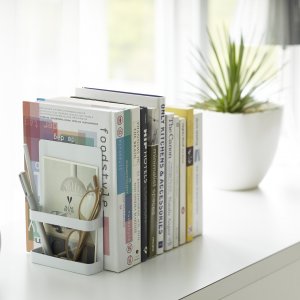 Knižní zarážky Yamazaki Tower Bookends, bílá