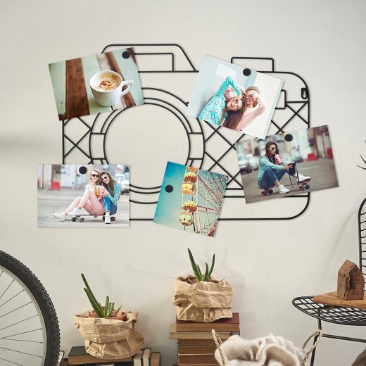 Nástěnný držák na fotografie s magnety Balvi Memory Cam, (kov) černý