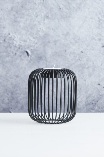 Černý svícen POINT virgule Wire, (kov) 13 x 14 cm,