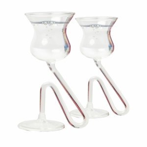 Nápadité pohárky na destiláty INVOTIS Tipsy Shot Glasses, 2 ks.