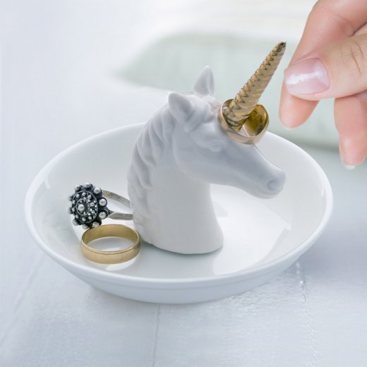 Malý stojan na prstýnky Balvi Jednorožec, (porcelán)